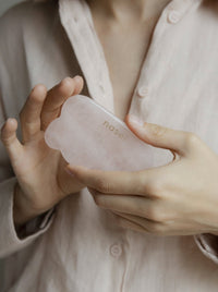 Gua Sha de cuarzo rosa